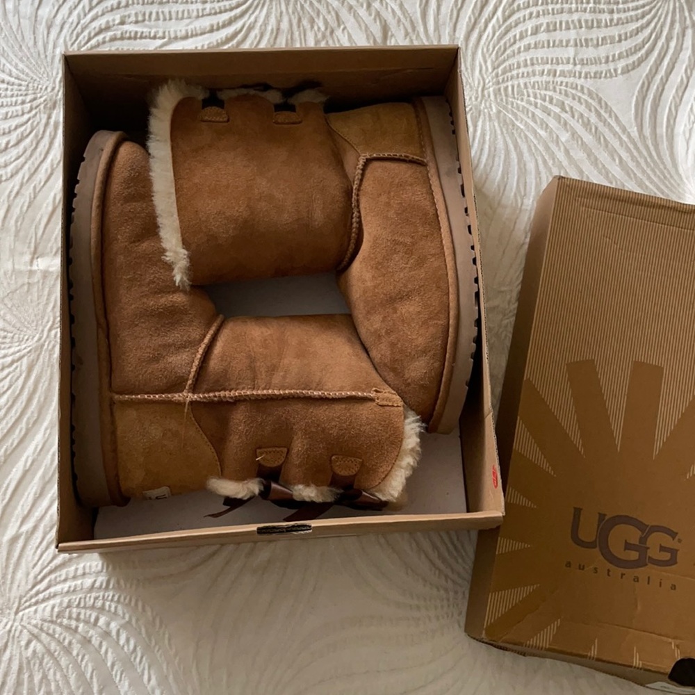 Bailey bow UGG boots